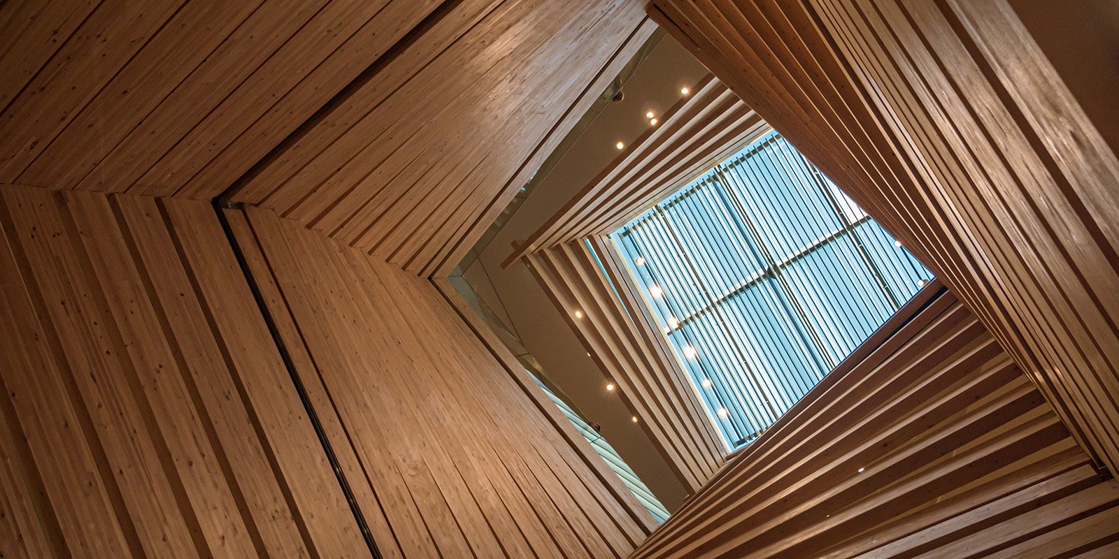 detail-wood-building02